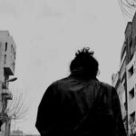 دانلود آهنگ جدید مهیار سزاوار کوتاه نمیام